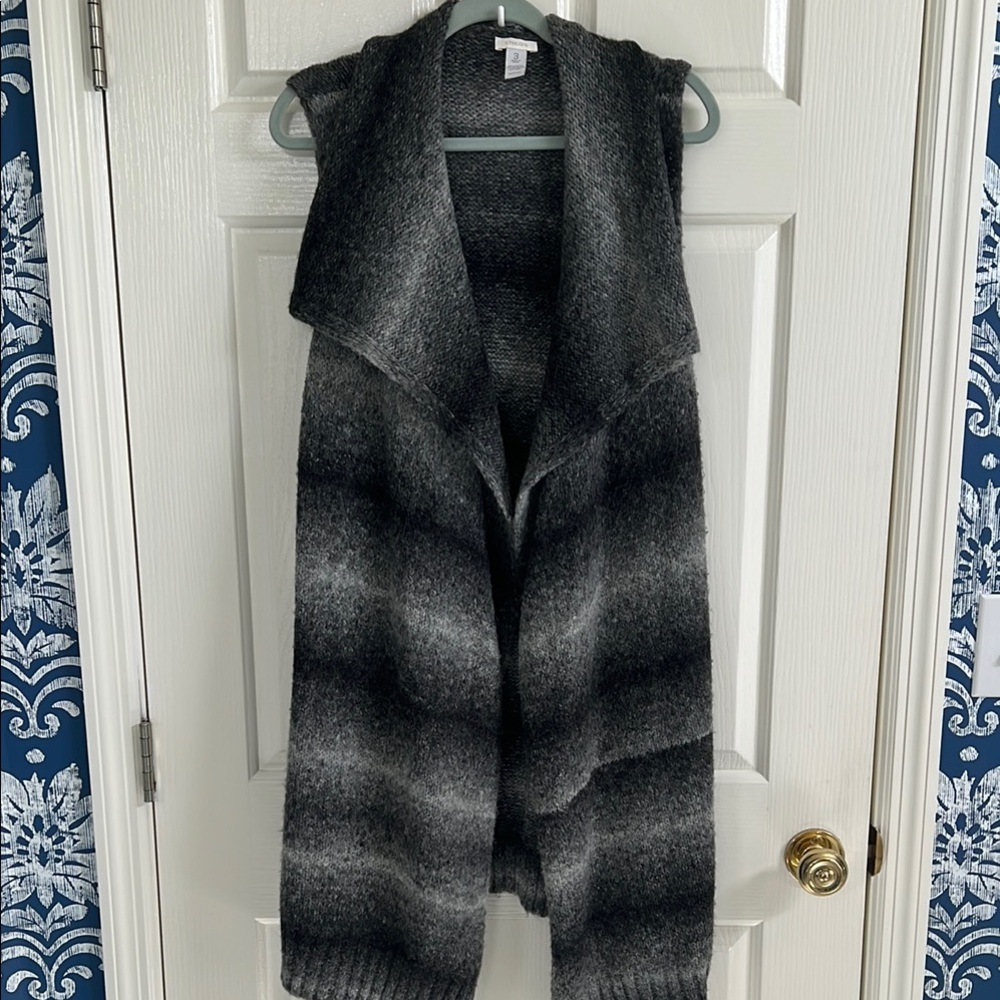 Chico's Gray Knit Cardigan Sweater Vest.